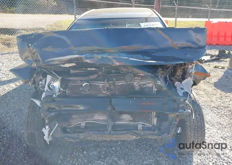 2014 Toyota Camry Le z USA, uszkodzony, nr VIN 4T4BF1FK5ER442957